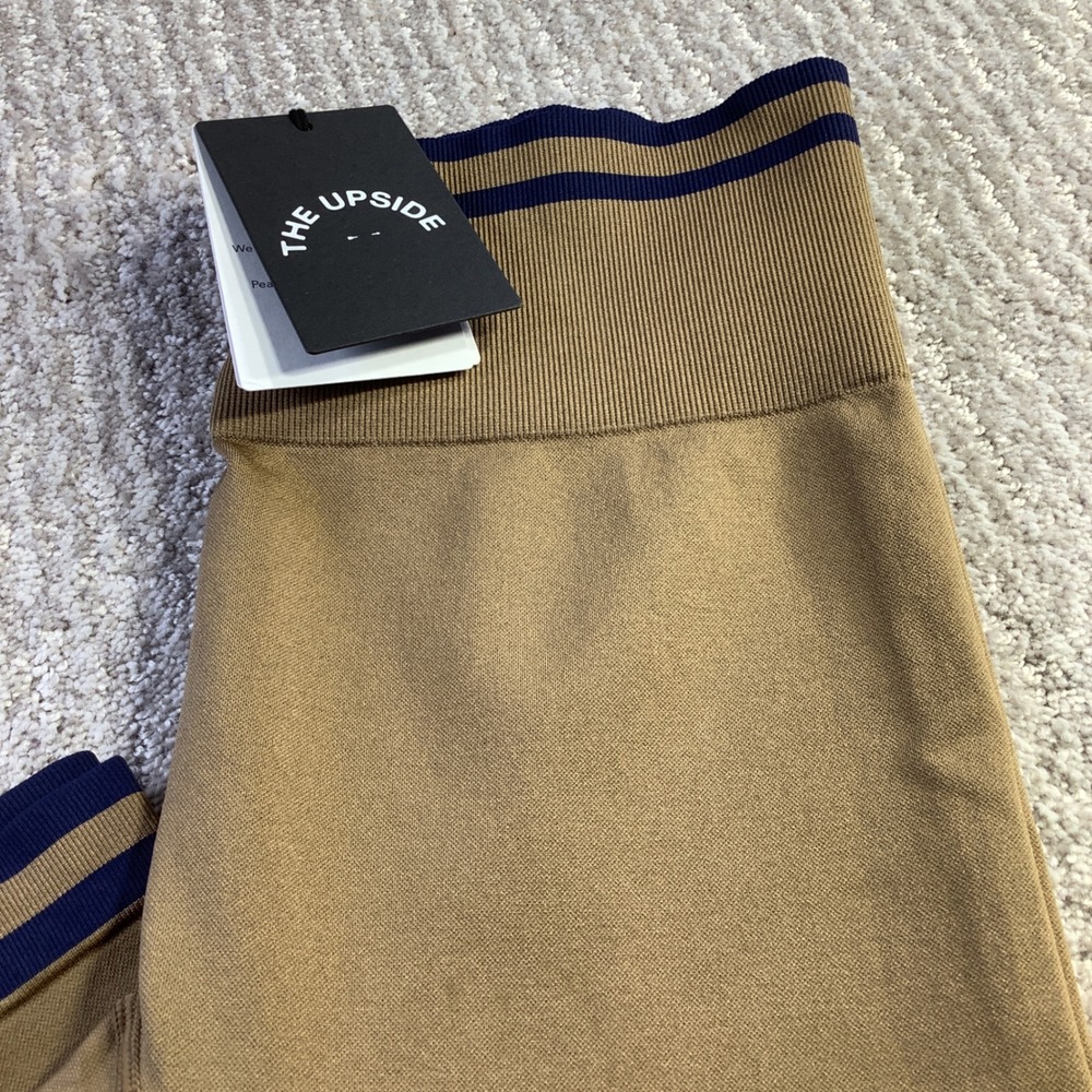 The Upside Form Seamless Midi Pant Mocha Navy Stripe Leggings Size 8 NWT